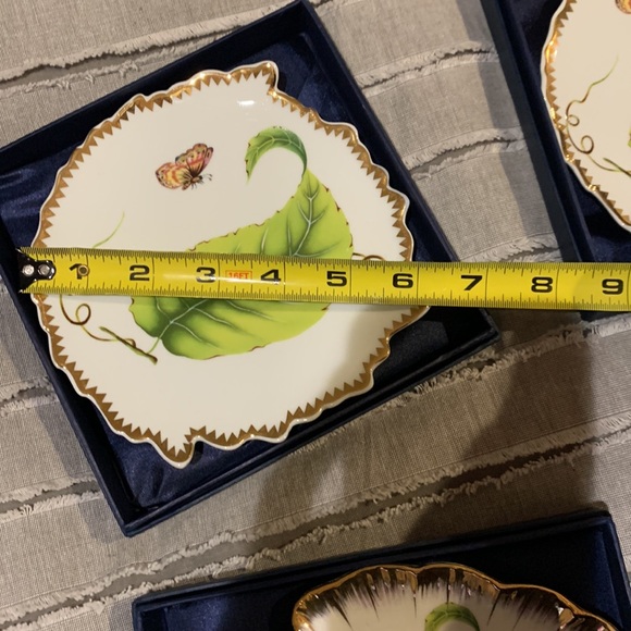 Set of 4 never used I. Godinger & CO small plates. - Picture 8 of 8